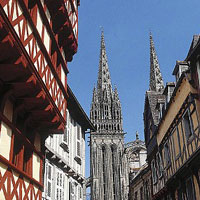 Quimper is located in Brittany region of France bordering the Atlantic Ocean